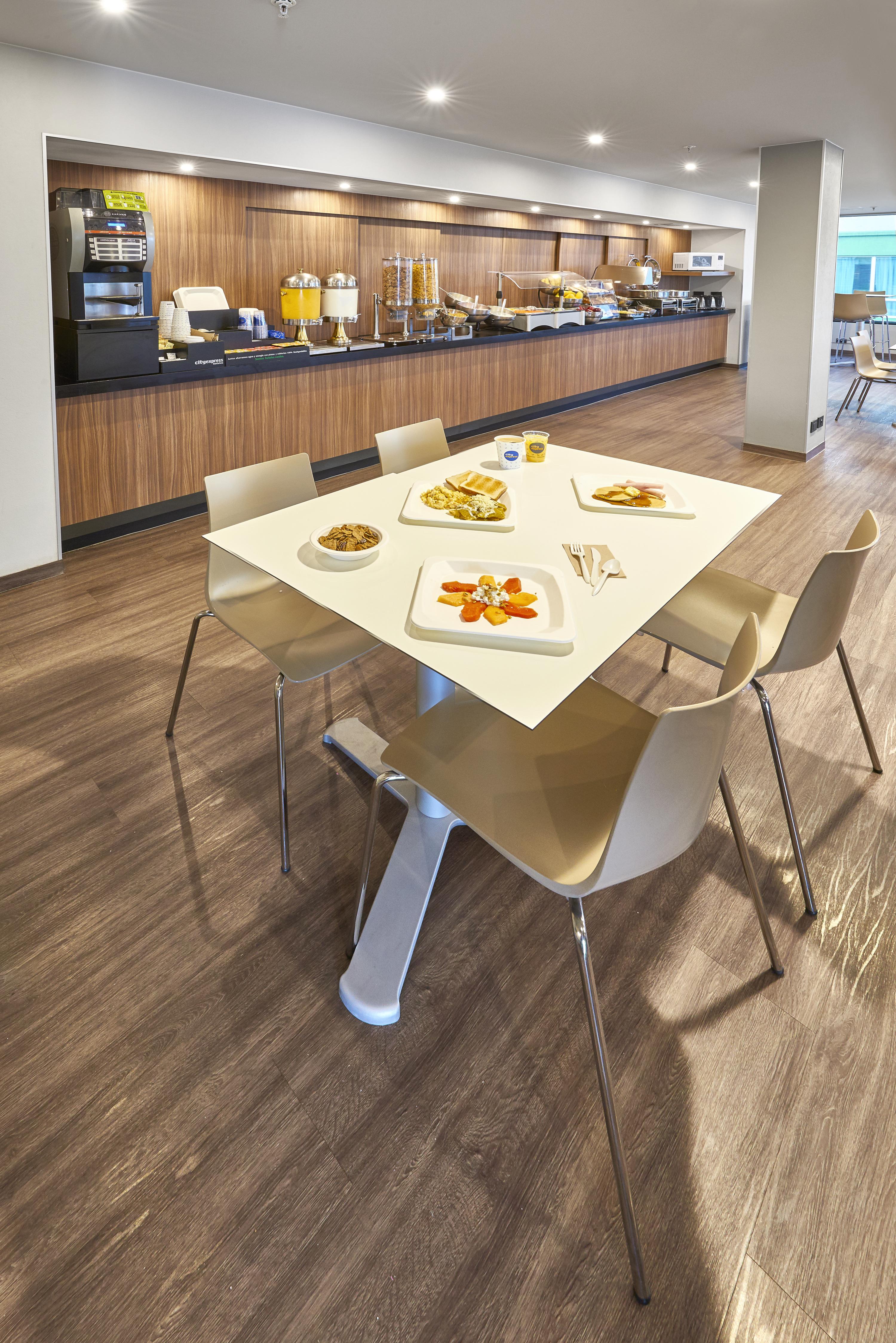 City Express By Marriott Monterrey Santa Catarina Екстер'єр фото