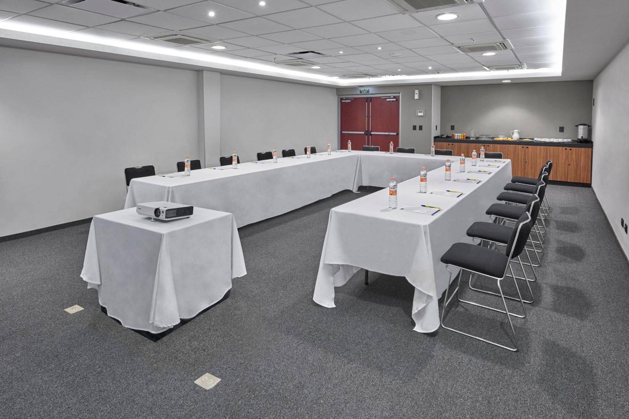 City Express By Marriott Monterrey Santa Catarina Екстер'єр фото