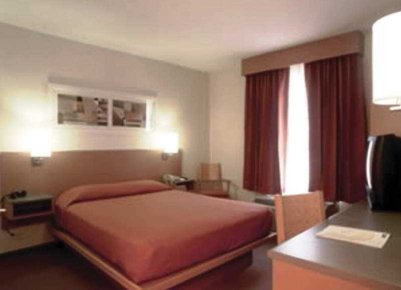 City Express By Marriott Monterrey Santa Catarina Екстер'єр фото